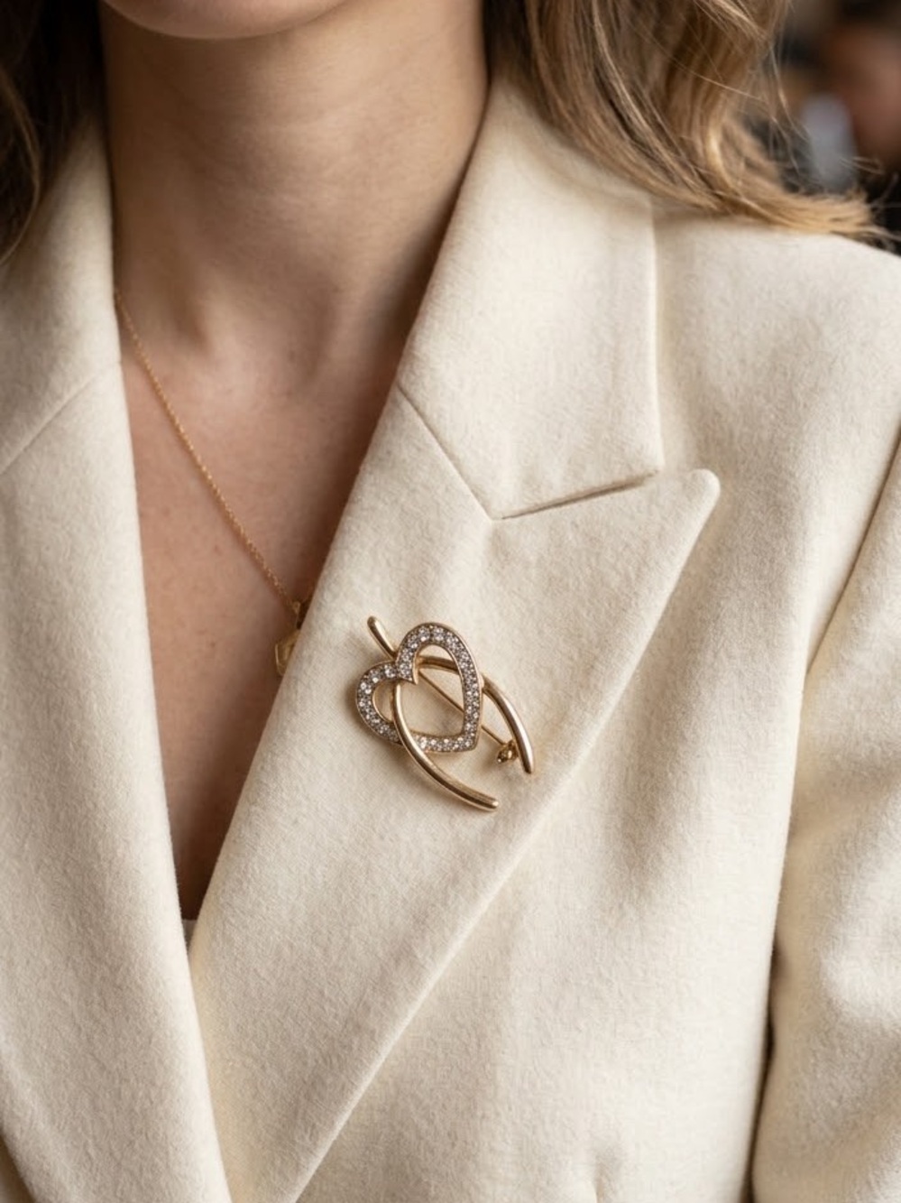 Vintage Charming Gold Tone Interlocking Heart & Wishbone Rhinestone Brooch Pin